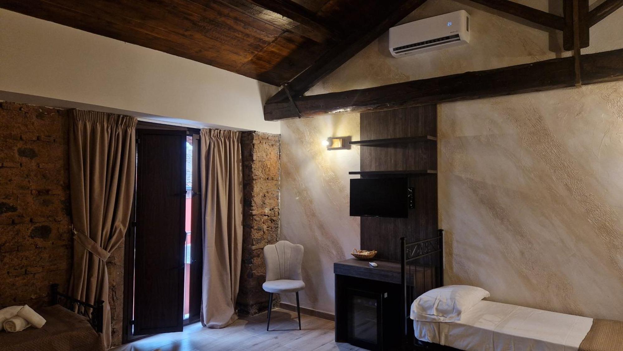 La Ciminiera Rooms 卡塔尼亚 外观 照片